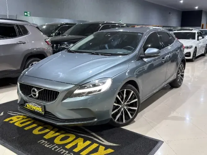 Volvo V40 T-4 Momentum 2.0 Aut. 2019
