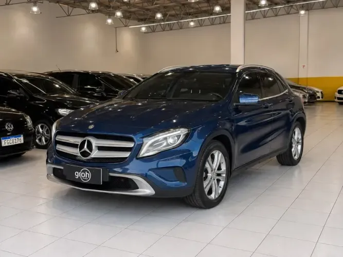 Mercedes-Benz GLA 200 Adv. 1.6/1.6 TB 16V Flex Aut. 2018