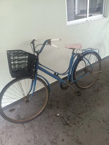 Bicicleta Monark Brisa 26 Relíquia andando