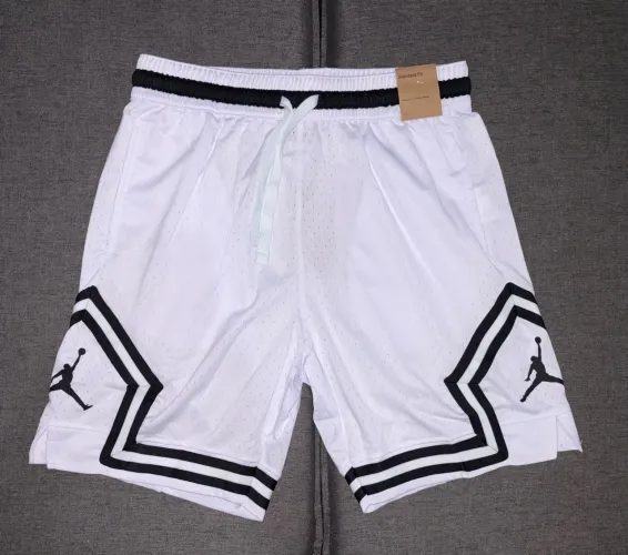 Short Jordan G