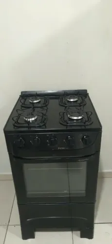 Fogão mesa de vidro acendimento elétrico tudo funcionando entrego com taxa ou retirar no 