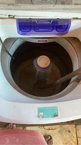 Máquina de lavar para retirada de peças 