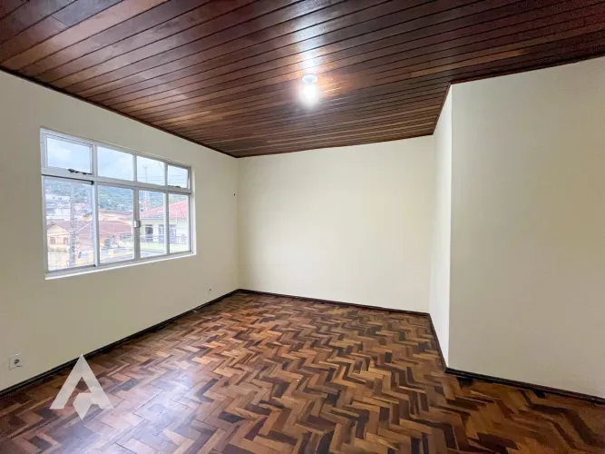 Apartamento de 150m² com 3 dormitórios para locação por R$ 2.400,00 - Bairro Valparaiso -