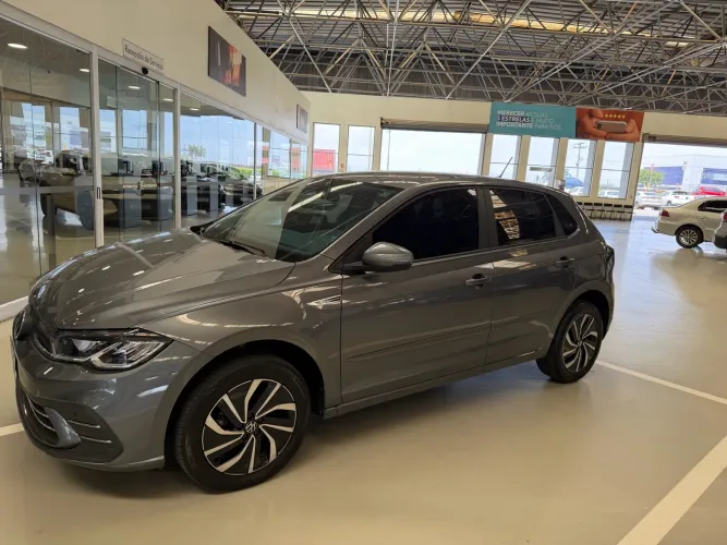 Volkswagen Polo Highline TSI 1.0 Flex 12V Aut. 2025
