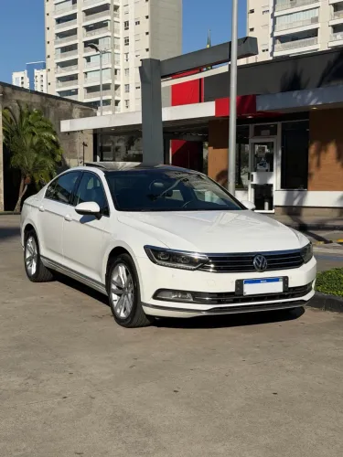 Volkswagen Passat Highline 2.0 TSI 220cv Tip. 2018