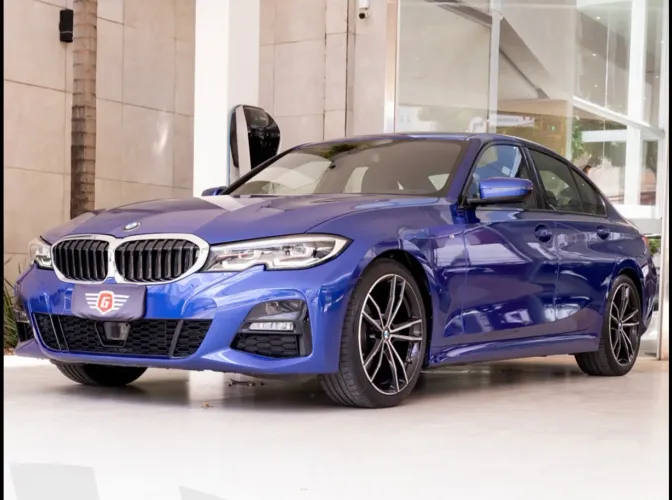 BMW 320I A 2.0 TB M Sport Activeflex 16V 4P 2022