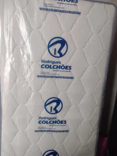 Vendo Cama ( nova), nunca foi usada