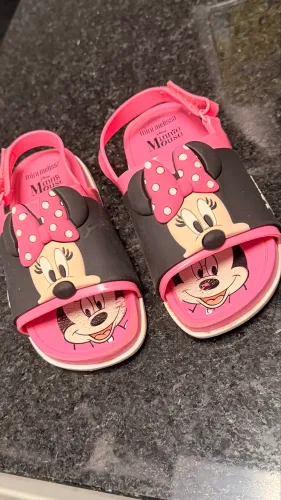 Sandália Disney 