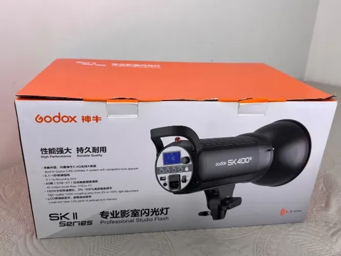 Flash Tocha Estudio Godox SK400 II