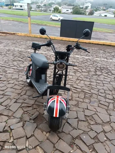 Scooter Elétrica Modelo R13
