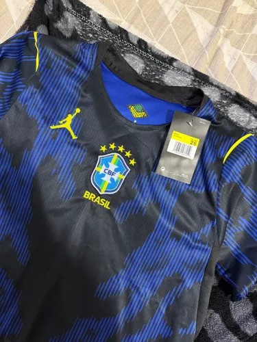Camisa Brasil feminina M