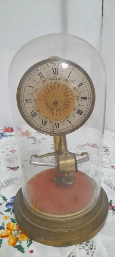Relogio antigo de cupula 