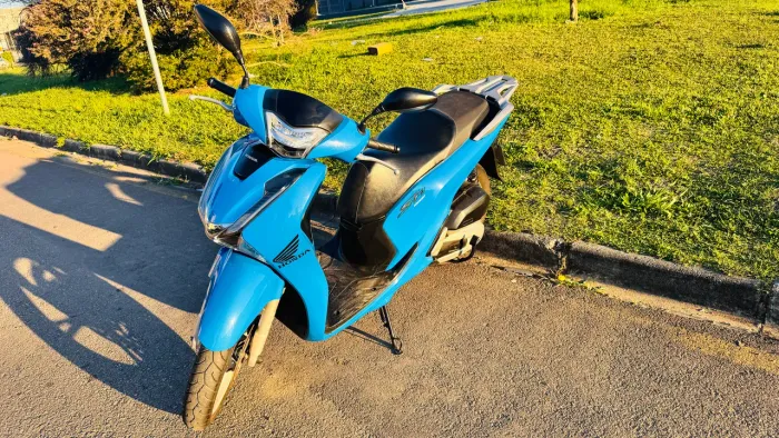 Moto Honda Scooter Sh150