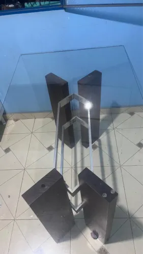 Mesa de jantar de Vidro