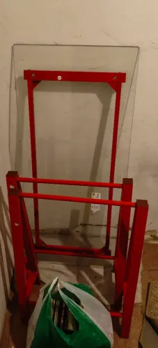 Escrivaninha de vidro 
