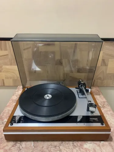 Toca Discos Thorens - Td 145 - Igual Sansui, Pioneer, Marantz Receiver Vintage Jbl Som