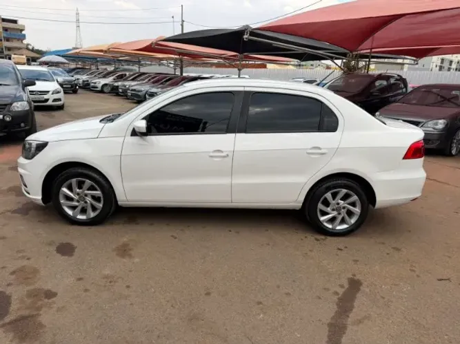 Volkswagen Voyage 1.6 MSI Flex 8V 4P 2022