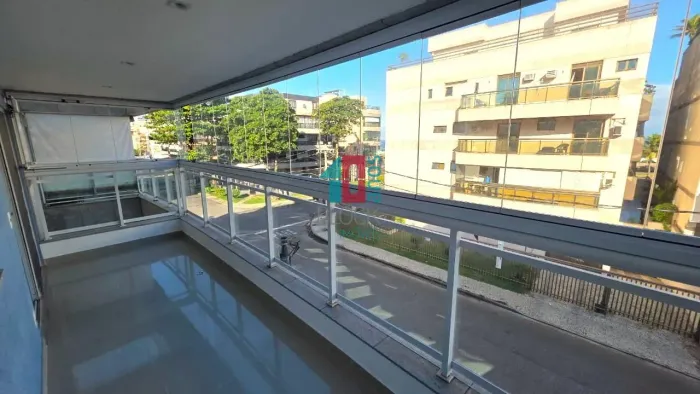 Recreio dos Bandeirantes | Apartamento 3 quartos, sendo 1 suite