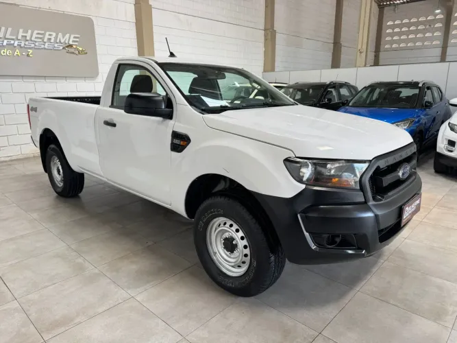 Ford Ranger XL 2.2 4X4 CS Diesel Mec. 2023