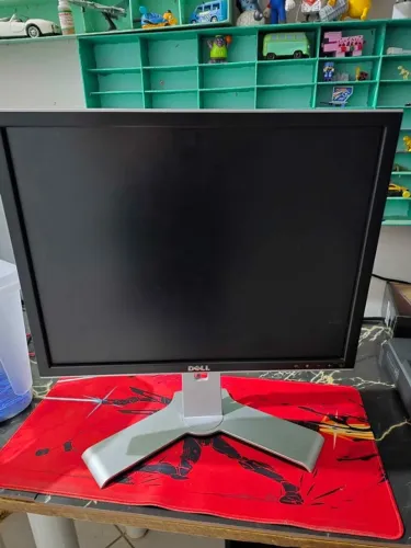 Monitor Dell UltraSharp 20 Polegadas (Defeito)