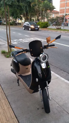 Moto elétrica c12
