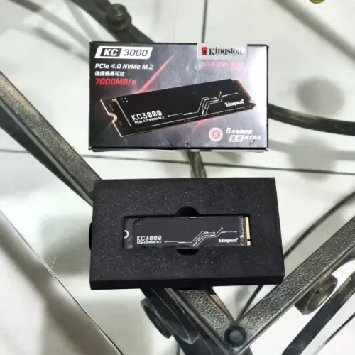 SSD 1TB NVME c/ DRAM 7000MB/s Kingston KC3000 ~ Fury Renegade (Estado de Novo c\ Garantia)
