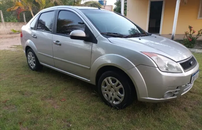 Ford Fiesta Sed. 1.6 8V Flex 4P 2008