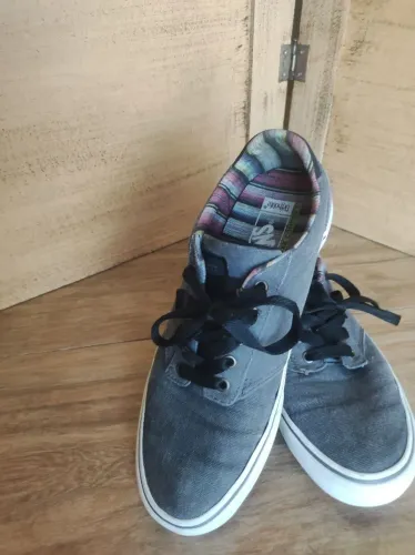 Tênis Vans