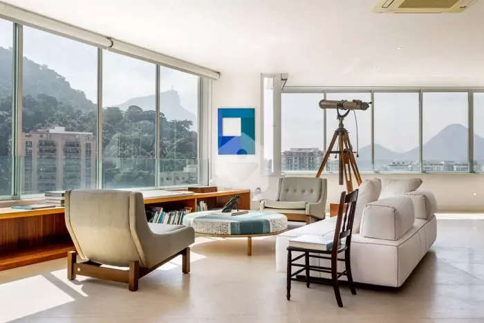 Cobertura para venda com 3 quartos, 416m² - Gávea - Rio de Janeiro/RJ