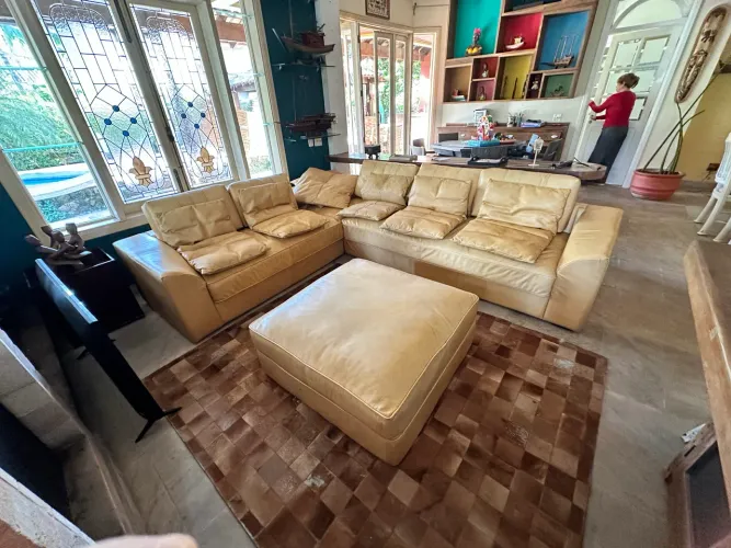Sofa de couro legítimo 