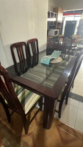 Mesa Jantar Top (Semi Nova)