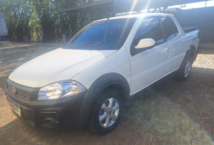 Fiat Strada Freedom 1.4 Flex 8V CD 2019