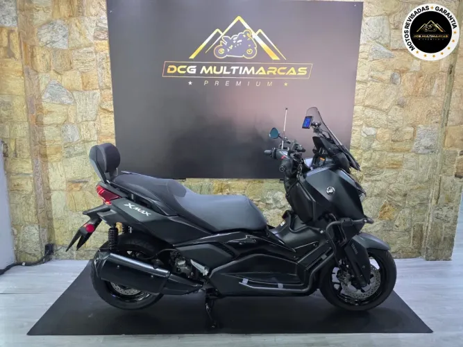 Yamaha Xmax 250 connected abs 2025