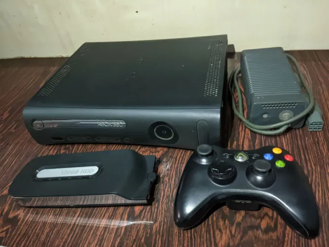 Xbox 360 Fat - Lotado de Jogos !!!