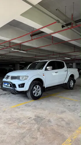 Mitsubishi L200 Triton HPE 3.5 CD V6 24V Flex Aut. 2012