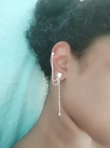 Brinco de brilhantes com EarCuff