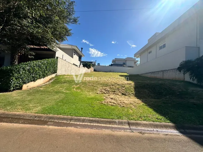 Terreno à Venda no Residencial Alto da Boa Vista, em Paulínia.