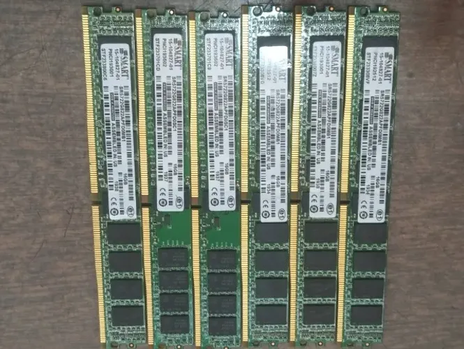 Vendo lote memória servidores 16 gigas ddr4 contendo 6 peças faço 80 reais cada ou todas 4