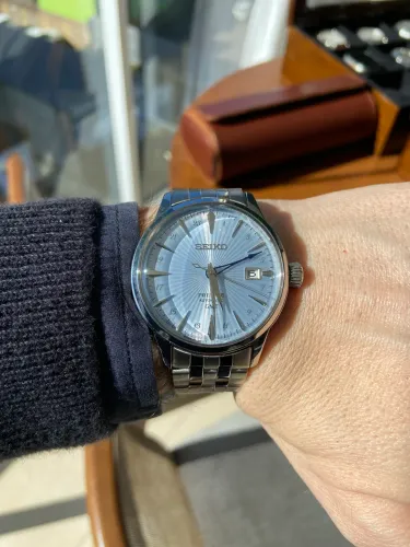 SEIKO PRESAGE COCKTAIL TIME GMT ?ICE BLUE? - AUTOMÁTICO