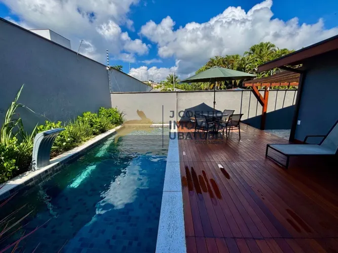 Casa moderna com 5 dormitórios, piscina e área gourmet na Praia do Itaguá - Ubatuba SP
