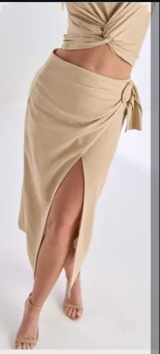 Saia Carlota costa 