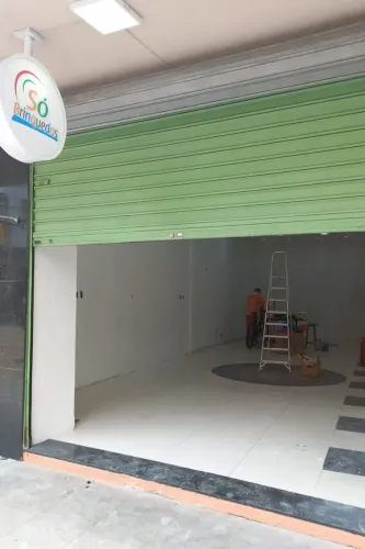 Ponto comercial/Loja/Box para aluguel tem 80 metros quadrados em Centro - Macaé - Rio de J