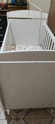 Berço com colchão e kit berço masculino