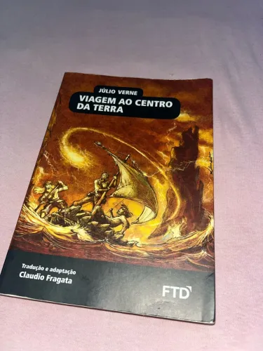 Viagem ao Centro da Terra ? Júlio Verne |