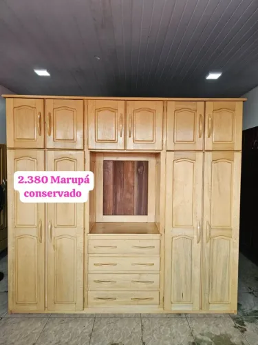 Guarda Roupa de casal Marupá conservado