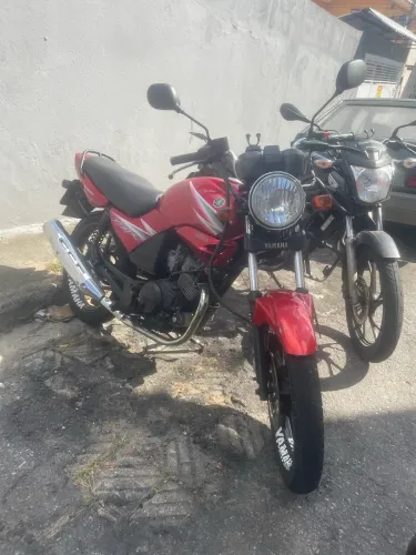 Vende-se ybr 125 2005 leia o anúncio