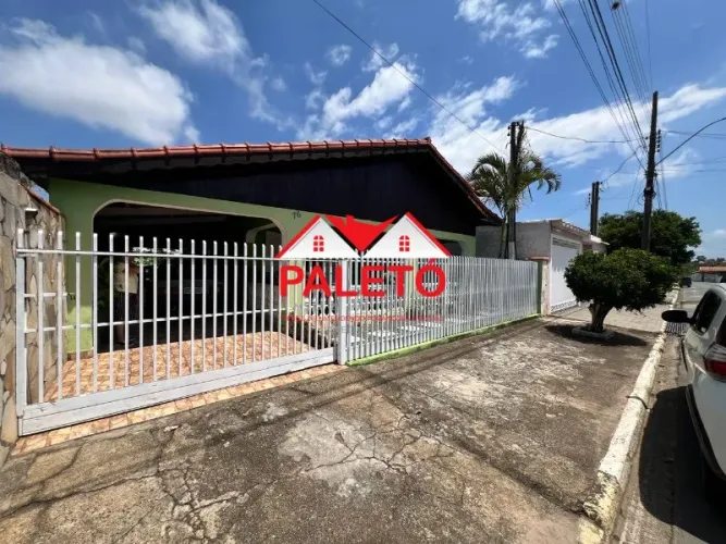 Casa com piscina a venda no melhor bairro da cidade de Porangaba, Jardim São Luiz