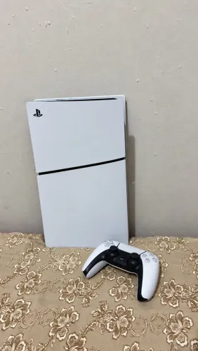 PS5 SLIM 1TB DIGITAL