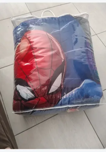 Edredom Solteiro dupla face do Homem Aranha, 1,50 m x 2,20