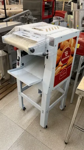 Modeladora de pães da braese